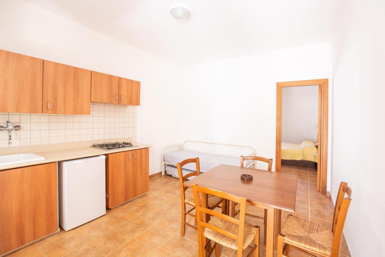 Villaggio Camping Oasi 비에스테 외부 사진