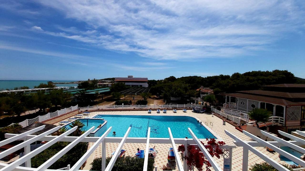 Villaggio Camping Oasi 비에스테 외부 사진